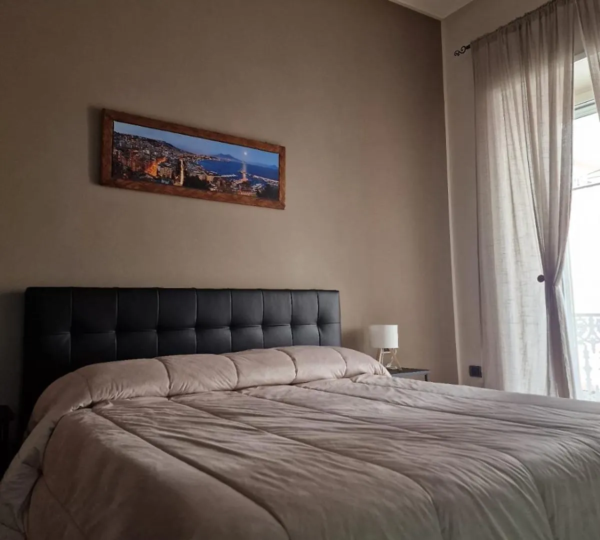 Dimora Carafa Apartment Naples 0*,